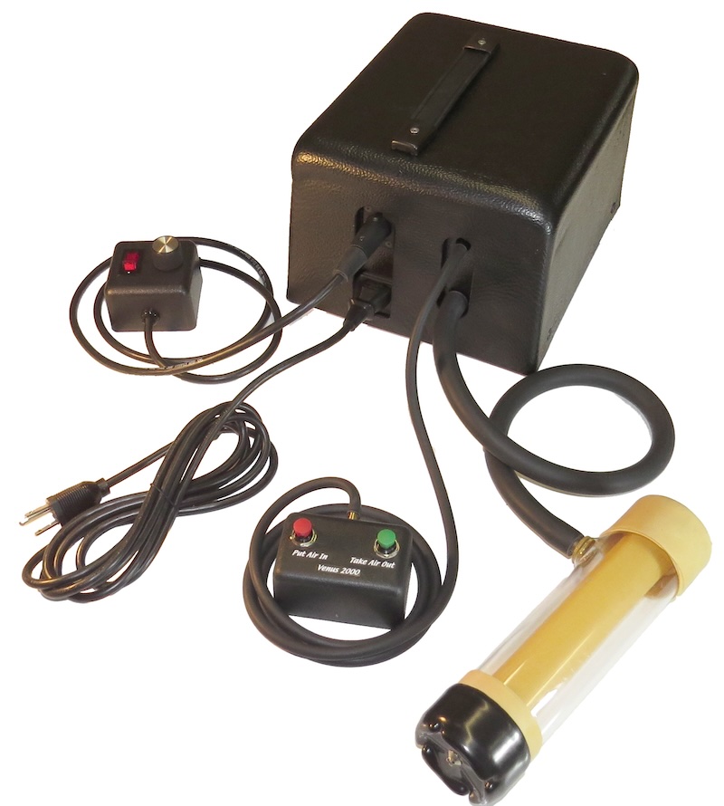 Venus 2000 Abbildung mit allem Zubehör